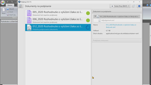 Vylúčenie žiakov - pri podpisovaní rozhodnutí elektronicky komunujú vzájomne prepojené programy eTlačivá a Podpisuj.